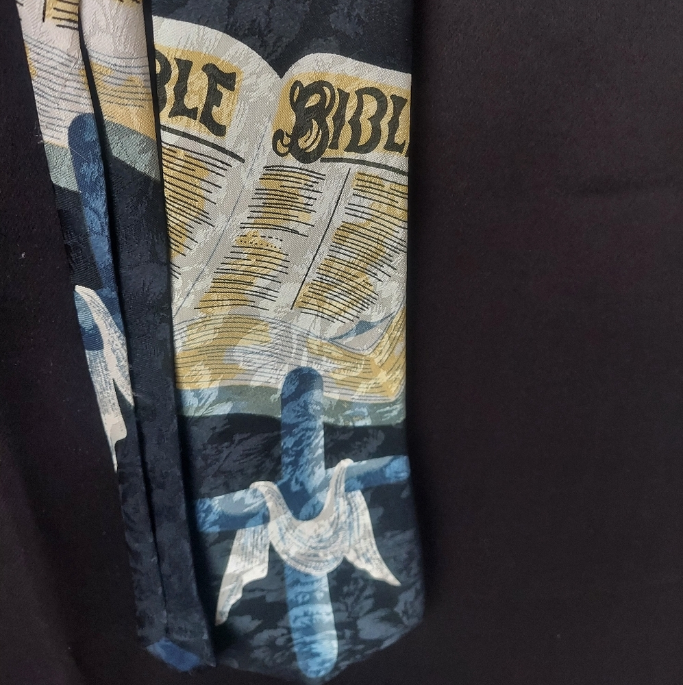 City One Bible tie 100% Polyester.